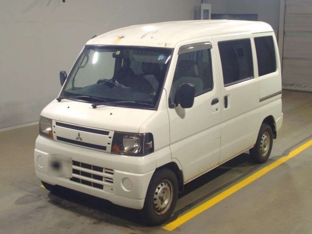 18346 Mitsubishi Minicab van U61V 2011 г. (TAA Yokohama)